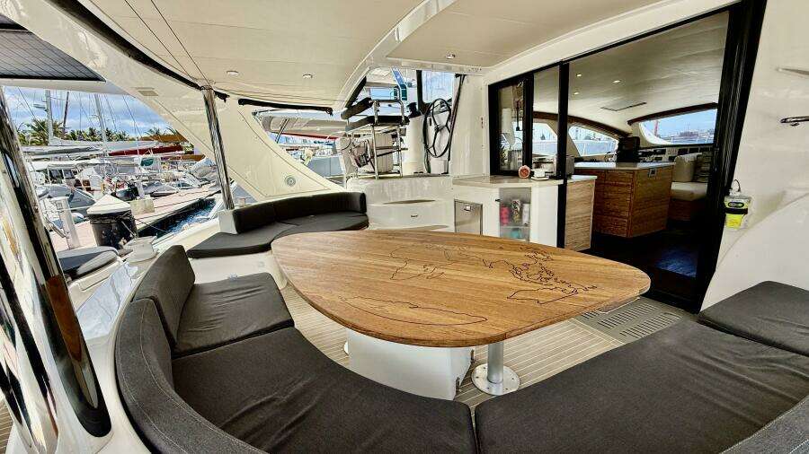Sea Larks 51ft Xquisite Yachts Yacht For Sale