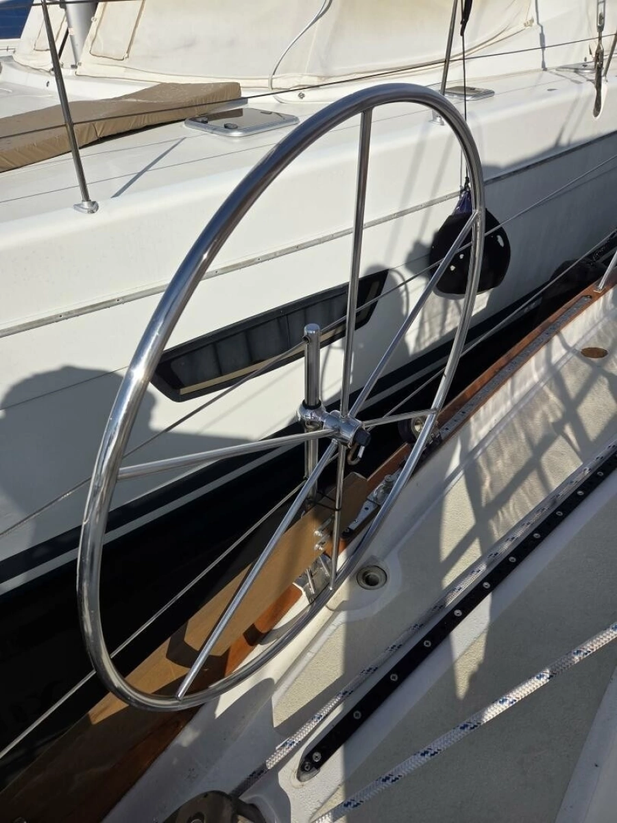 1985 Endeavour 51