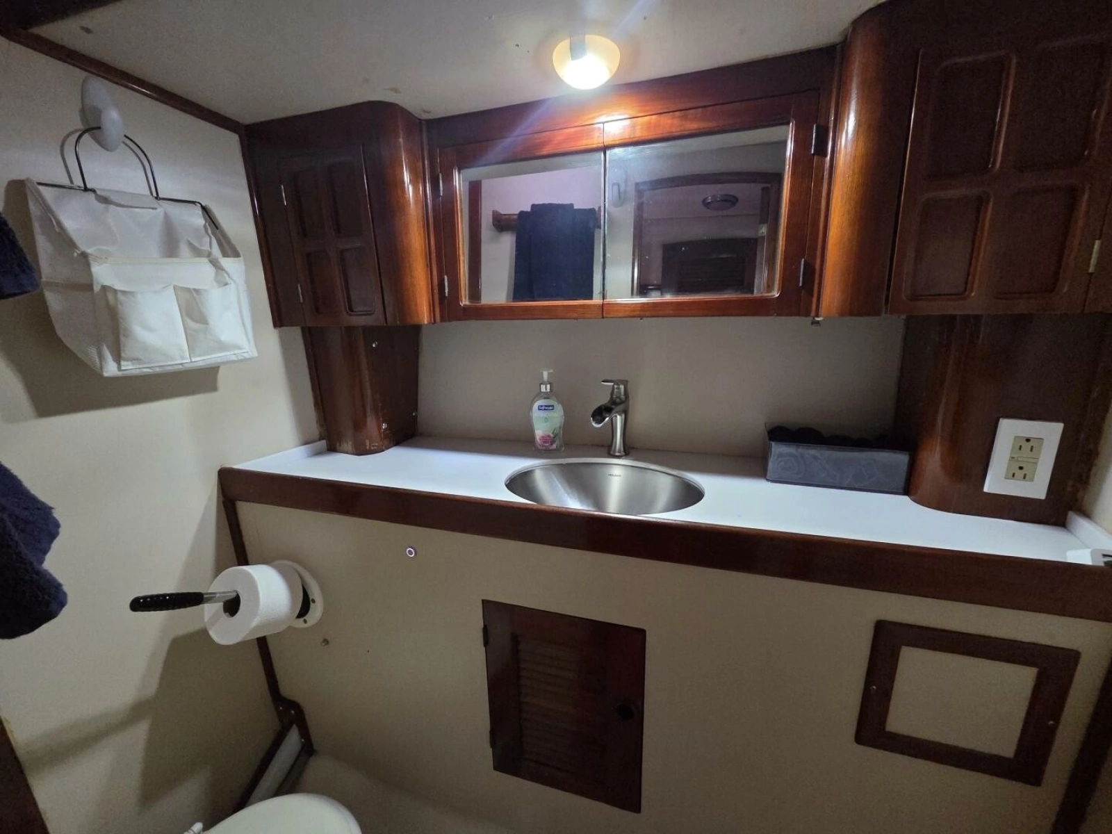 1985 Endeavour 51