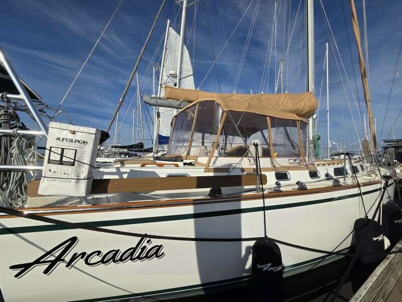 Arcadia 51ft Endeavour Yacht For Sale