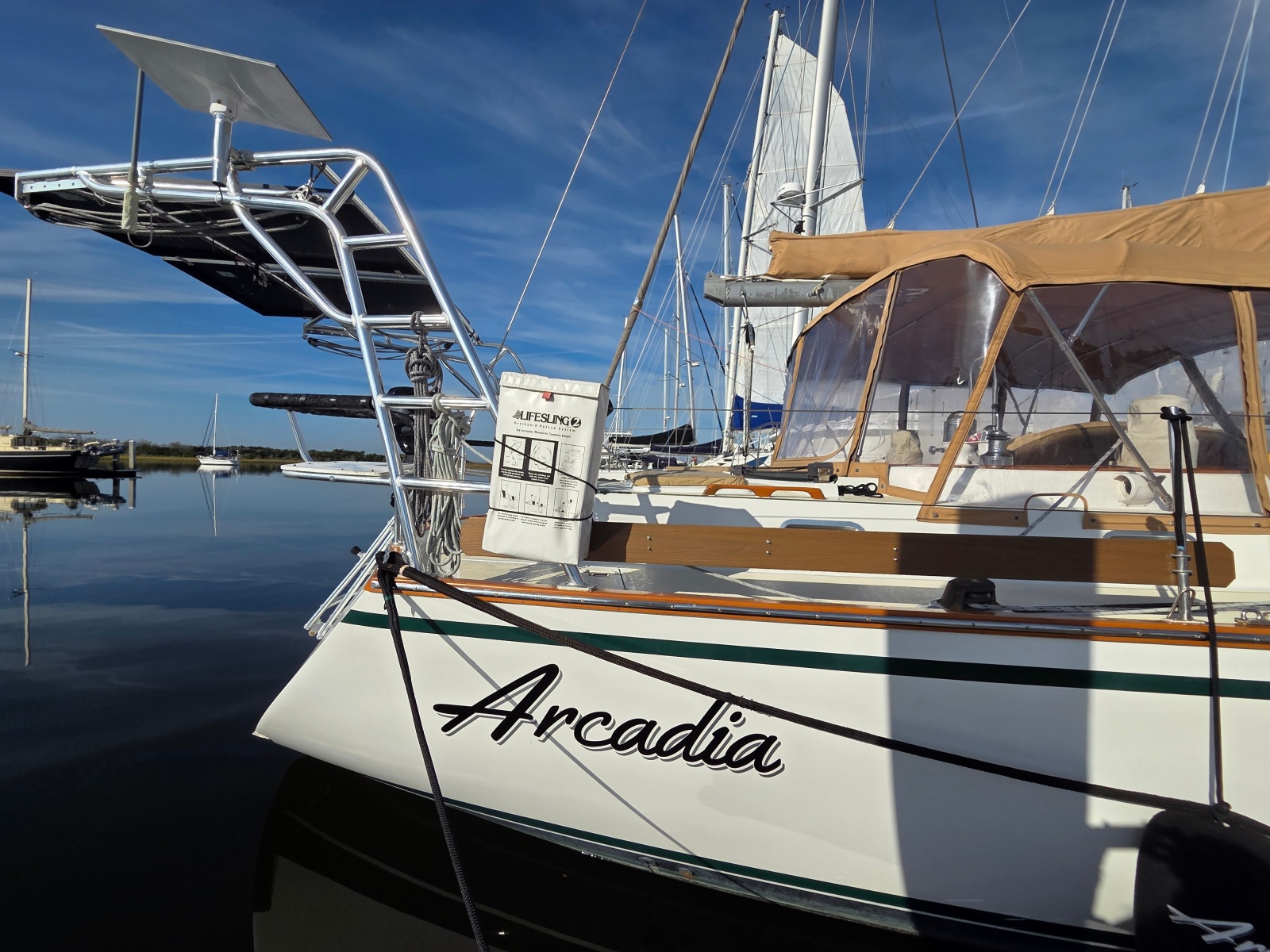 1985 Endeavour 51 — Arcadia