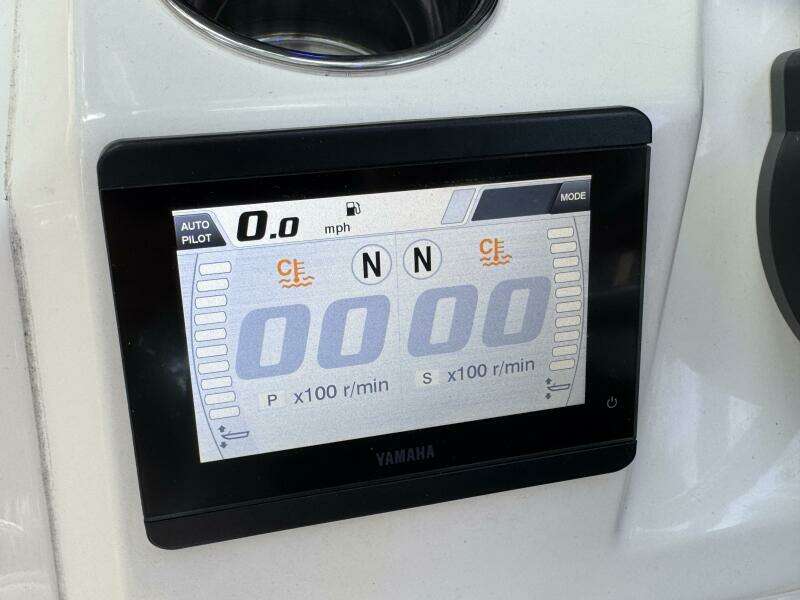 28ft Cobia Yacht For Sale