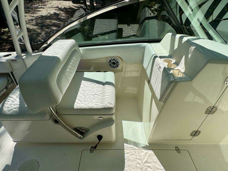 28ft Cobia Yacht For Sale