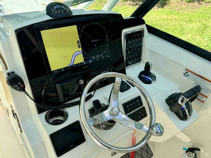 28ft Cobia Yacht For Sale