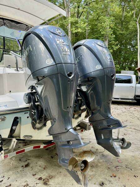 28ft Cobia Yacht For Sale