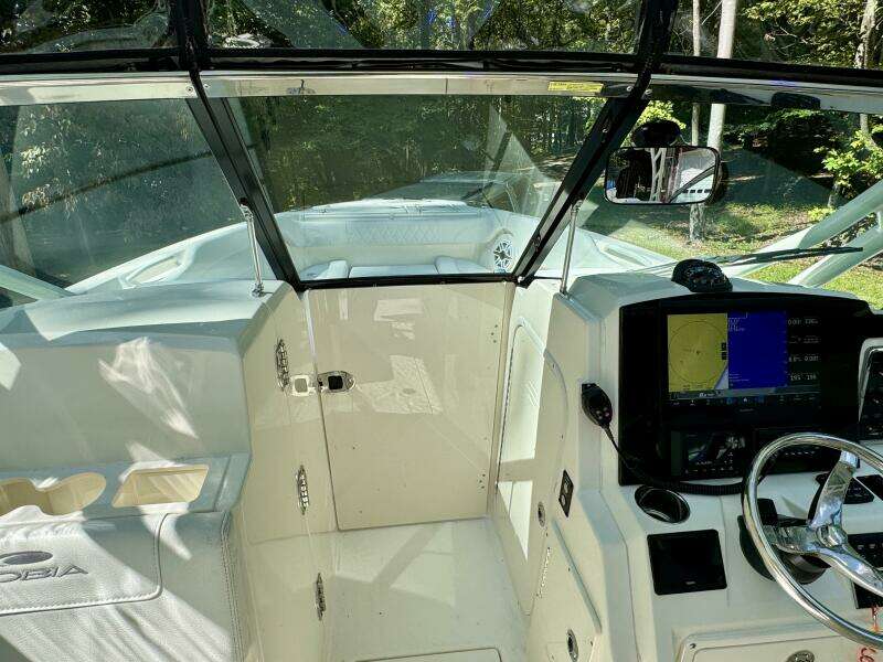 28ft Cobia Yacht For Sale