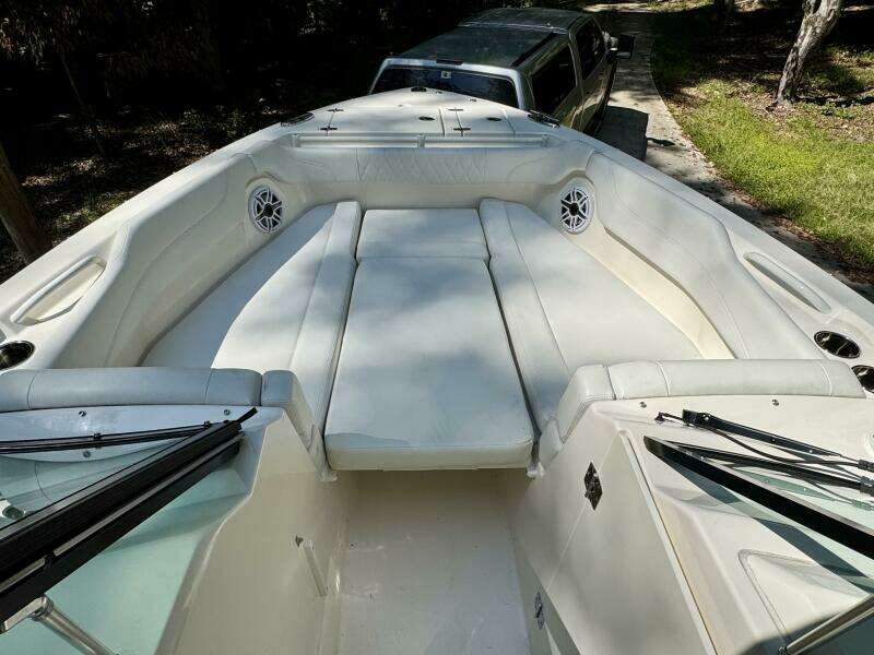 28ft Cobia Yacht For Sale