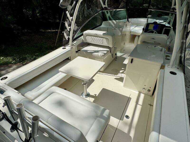 28ft Cobia Yacht For Sale