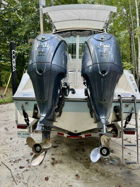 28ft Cobia Yacht For Sale