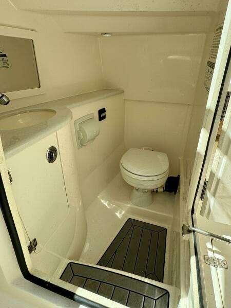 28ft Cobia Yacht For Sale