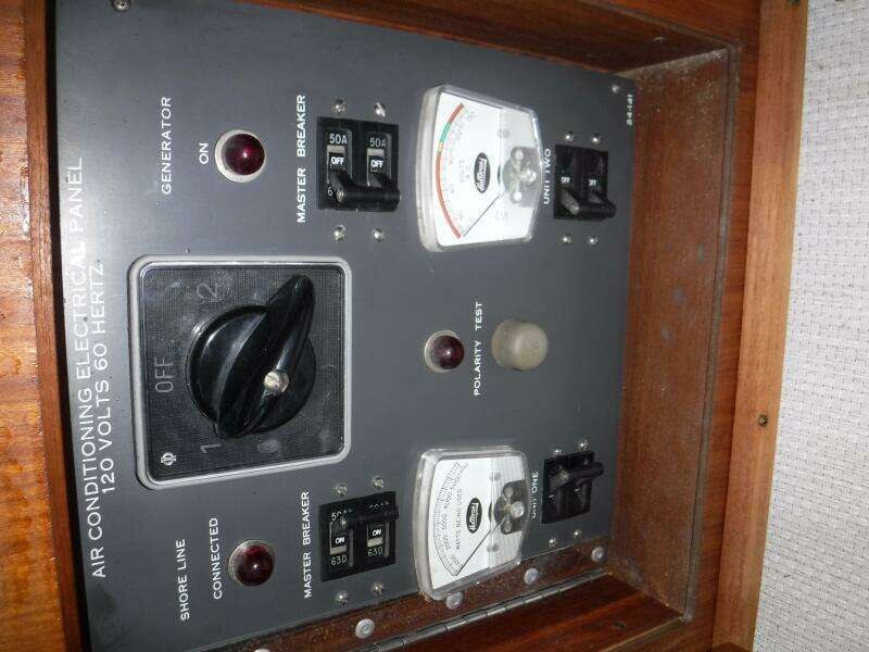 46ft Hatteras Yacht For Sale