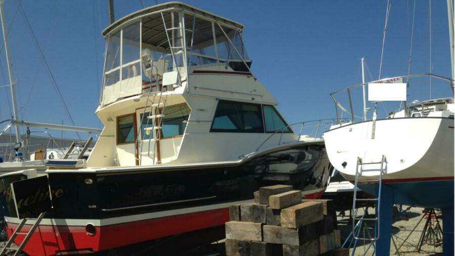 46ft Hatteras Yacht For Sale