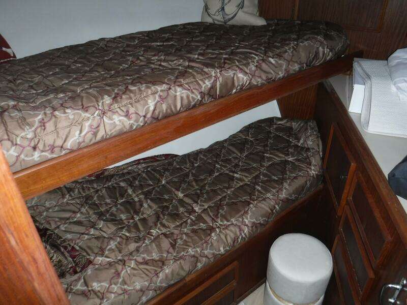 46ft Hatteras Yacht For Sale