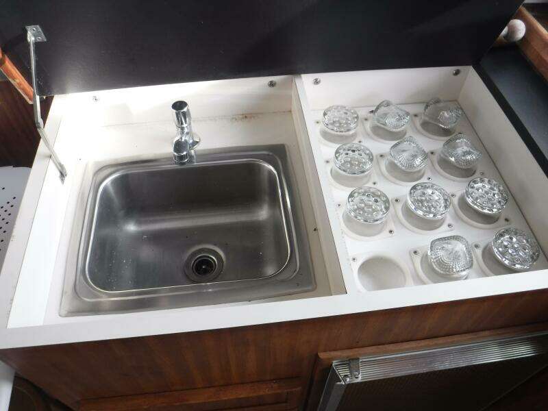 46ft Hatteras Yacht For Sale