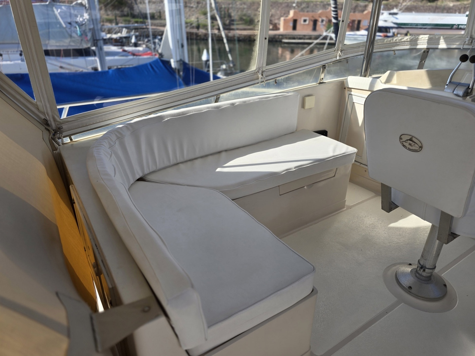 THE WETBAR 48ft Offshore Yachts Yacht For Sale
