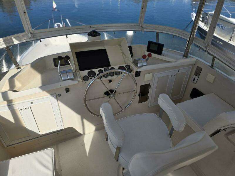 THE WETBAR 48ft Offshore Yachts Yacht For Sale