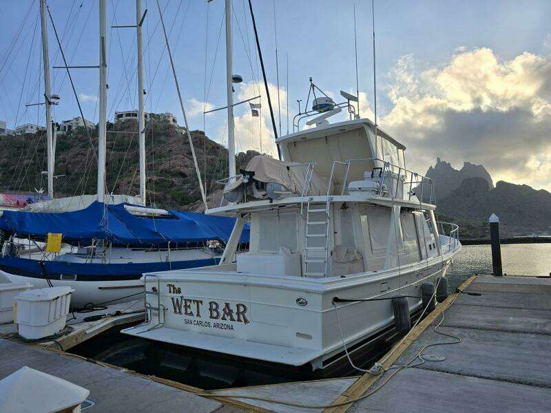 THE WETBAR 48ft Offshore Yachts Yacht For Sale