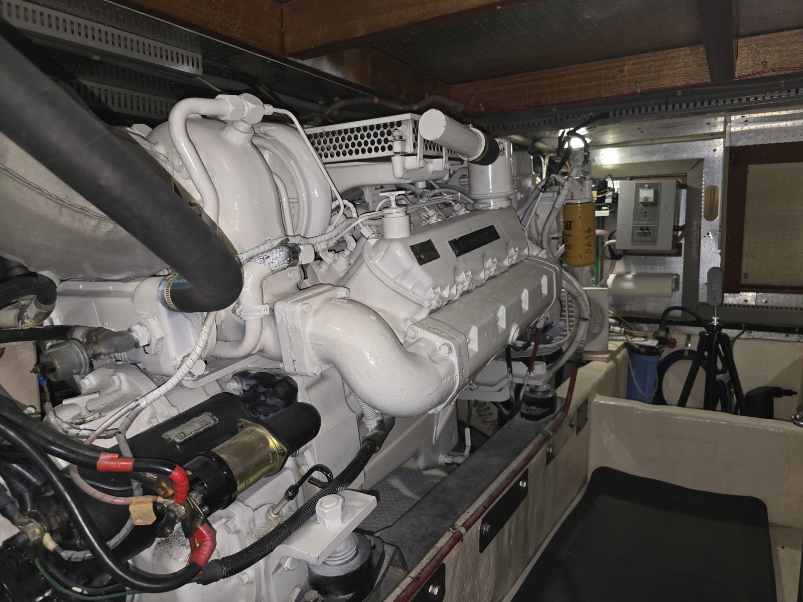 THE WETBAR 48ft Offshore Yachts Yacht For Sale