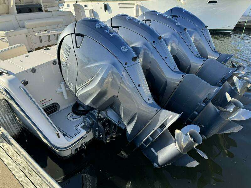 45ft Grady White Yacht For Sale