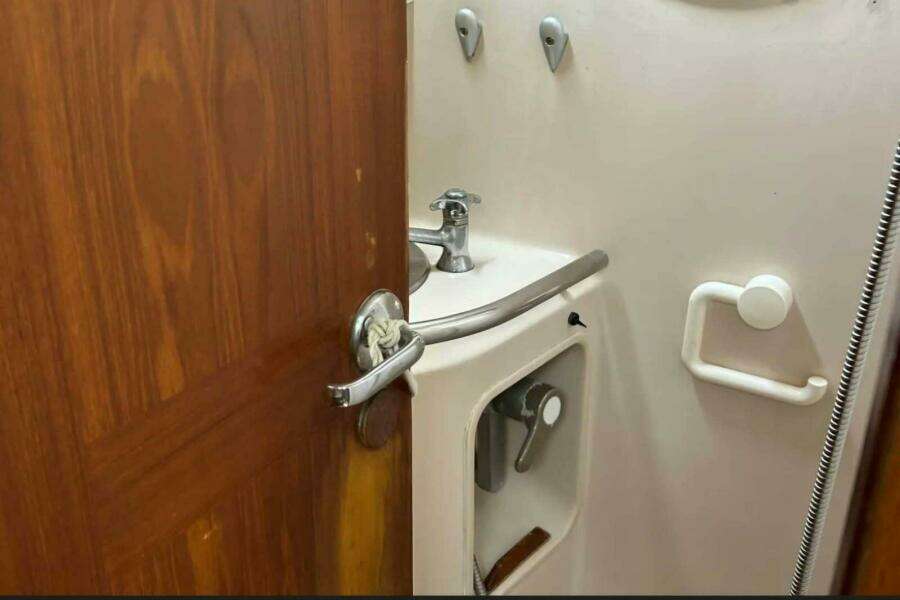 Zephyrus 50ft Beneteau Yacht For Sale