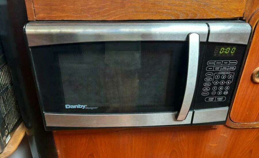 Zephyrus 50ft Beneteau Yacht For Sale