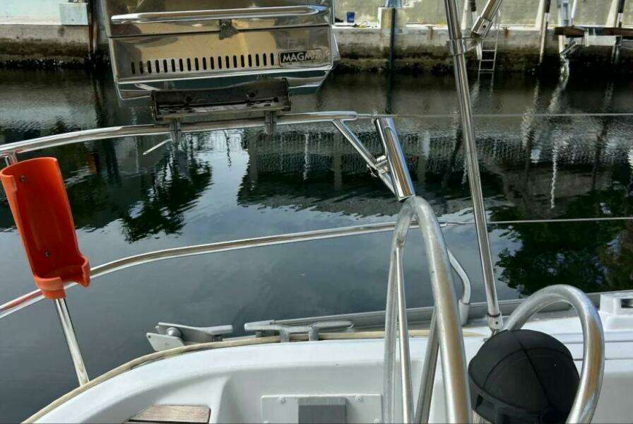 Zephyrus 50ft Beneteau Yacht For Sale