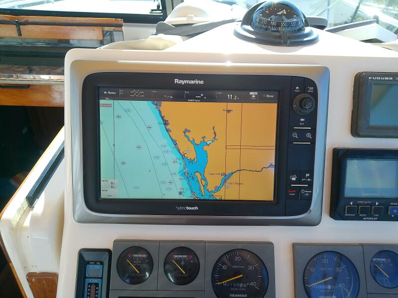 36' 2002 Sabre 36 Express