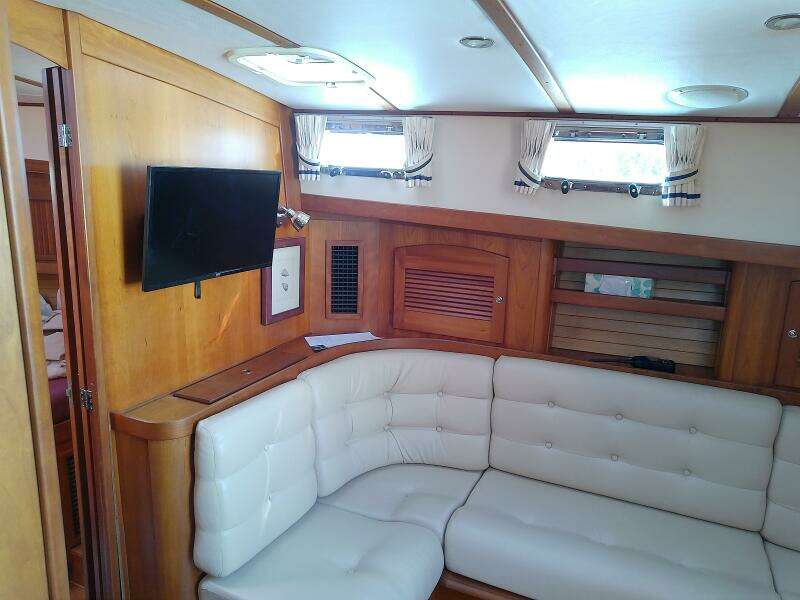 Kathrine E  36ft Sabre Yacht For Sale