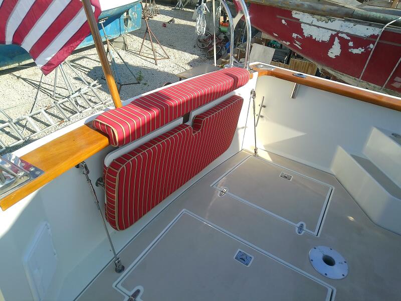 36' 2002 Sabre 36 Express