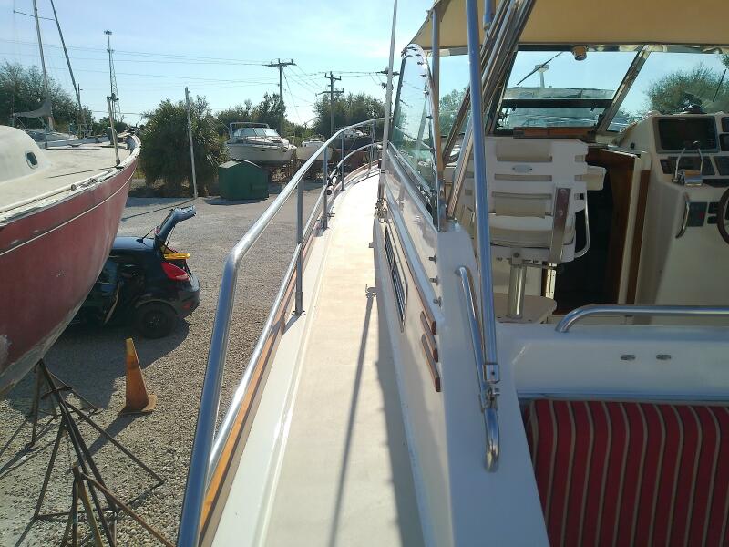 36' 2002 Sabre 36 Express