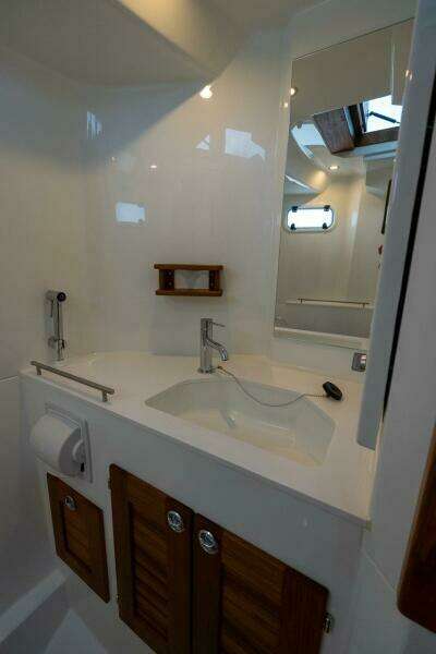 450k    650k Stock 3 27ft Targa Yacht For Sale