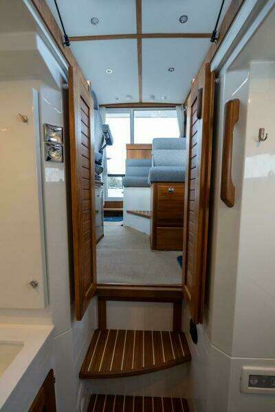 450k    650k Stock 3 27ft Targa Yacht For Sale