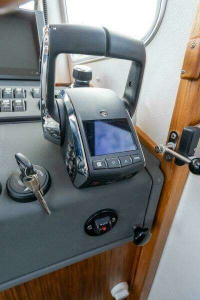 450k    650k Stock 3 27ft Targa Yacht For Sale