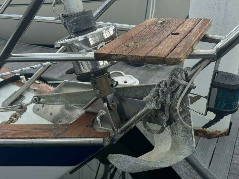 38ft Morgan Yacht For Sale