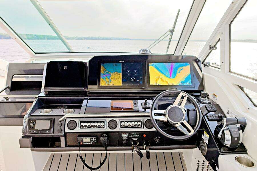 40ft Formula Yacht For Sale