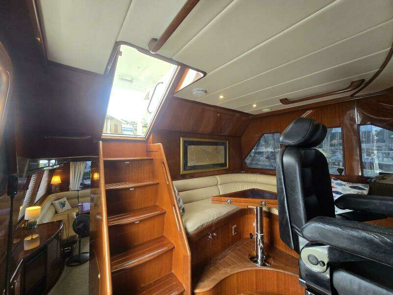 White Pearl 1 56ft Hampton Yacht For Sale