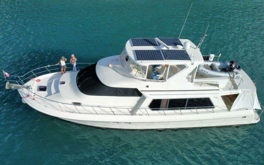 White Pearl 1 56ft Hampton Yacht For Sale
