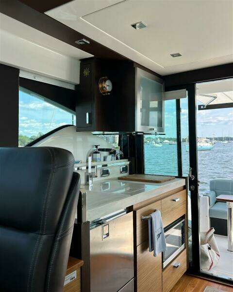 Silver Lining 39ft Tiara Yachts Yacht For Sale