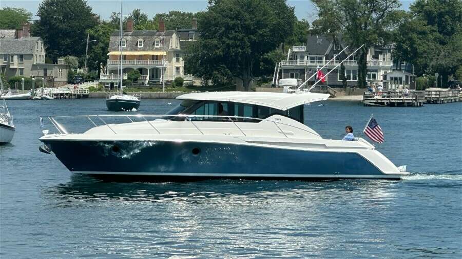 Silver Lining 39ft Tiara Yachts Yacht For Sale