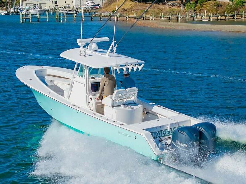 Traveller 32ft Regulator Yacht For Sale