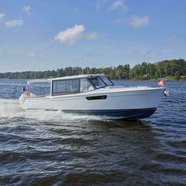 38ft MJM Yacht For Sale