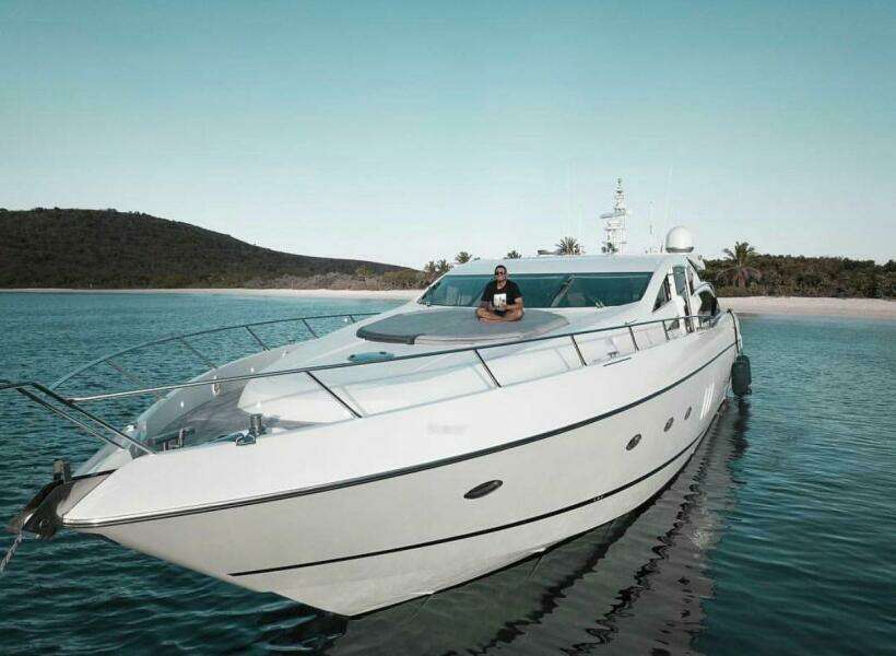 82ft Sunseeker Yacht For Sale