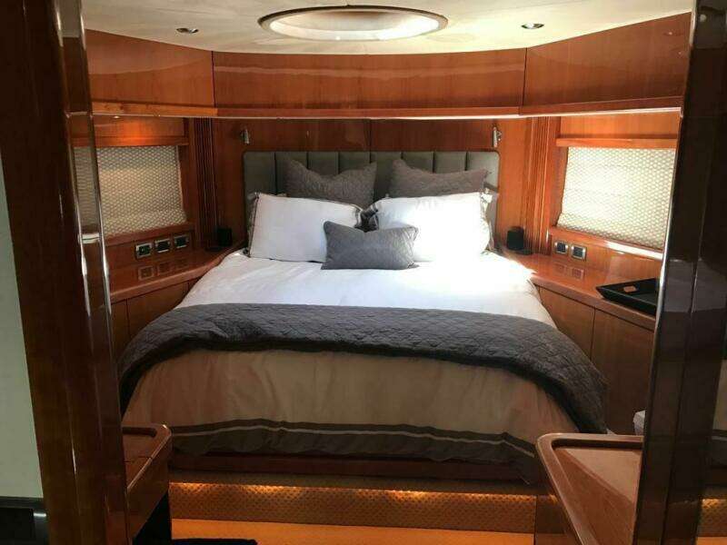 82ft Sunseeker Yacht For Sale