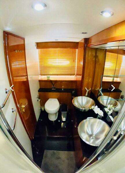 82ft Sunseeker Yacht For Sale