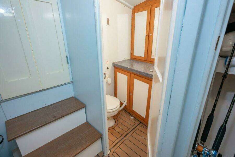 5d811c94 E7b0 4d95 8006 95a13b64c930