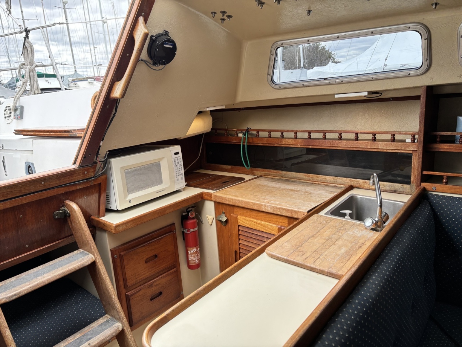 30ft Catalina Yacht For Sale