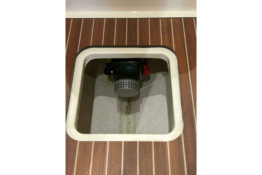 Esc Key 39ft Back Cove Yacht For Sale