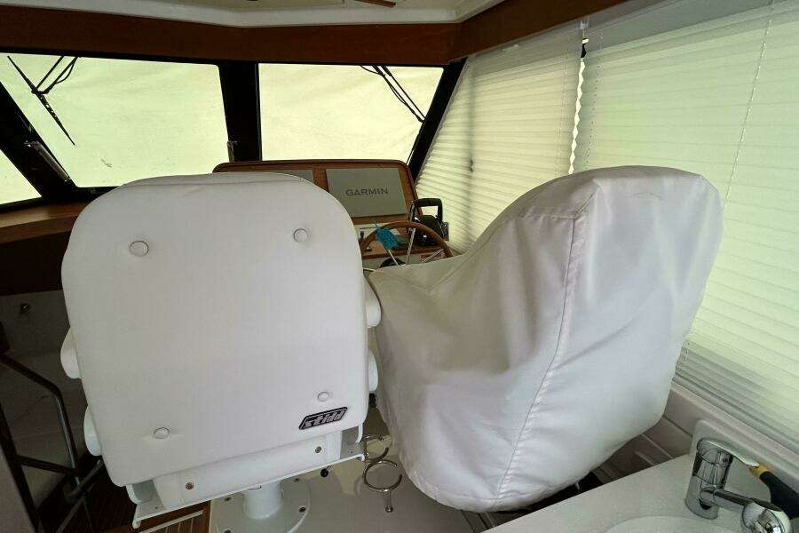 Esc Key 39ft Back Cove Yacht For Sale