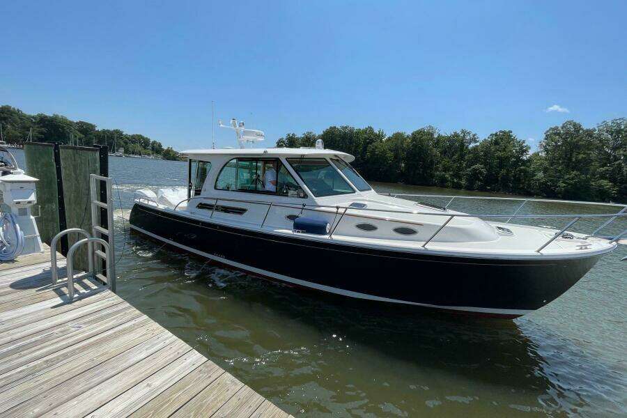 Esc Key 39ft Back Cove Yacht For Sale