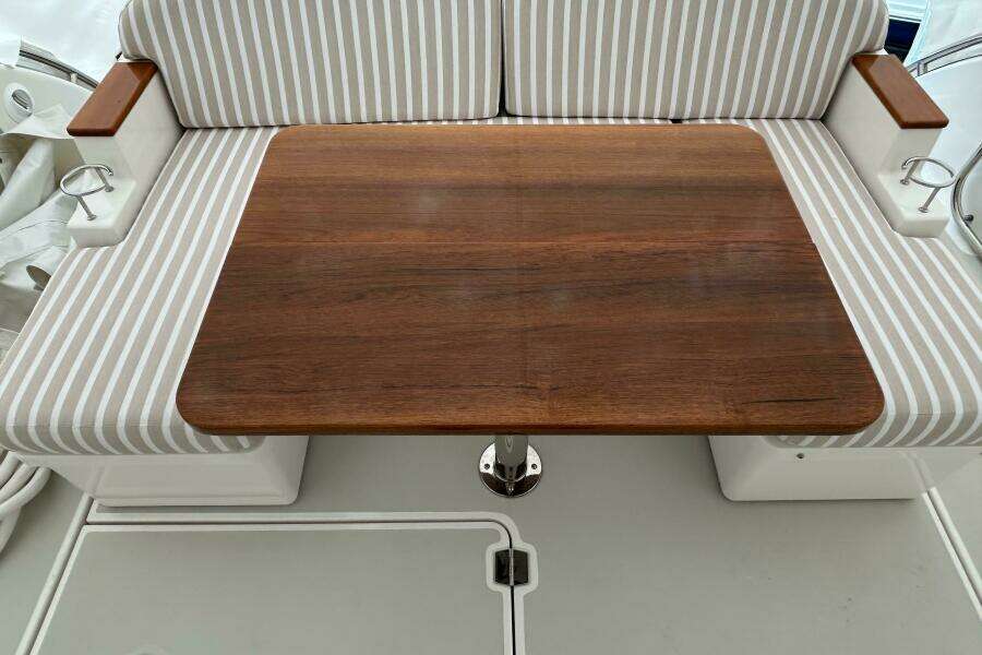 Esc Key 39ft Back Cove Yacht For Sale